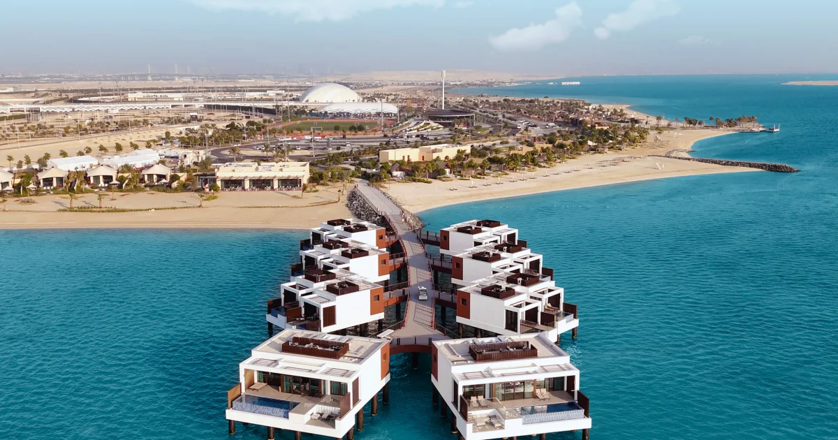 Bab Al Nojoum Hudayriyat Villas